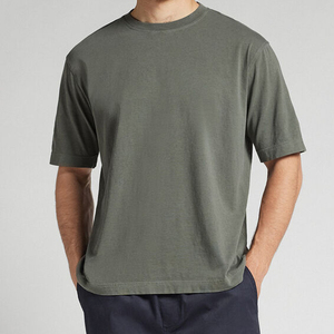 T-shirt en coton pour homme, coupe classique, manches courtes, col rond, couleur unie, vêtement décontracté, logo sur le devant, jersey tricoté uni - Product Image 2