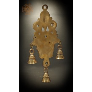 Colgante de pared Diya de latón de 8 pulgadas con campanas, artesanía india, decoración del hogar - Product Image 2