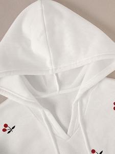 Sudaderas con Capucha Personalizadas para Mujer, Bordado Minimalista de Cerezas, Felpa de Algodón Premium, Corte Holgado, Estilo Urbano, Proveedor Mayorista - Product Image 4