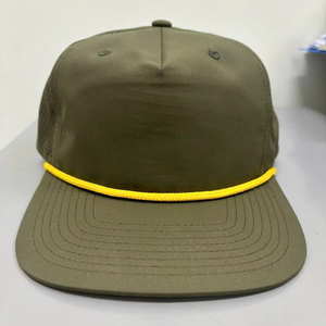 Casquette Snapback Adulte en Coton et Nylon Souple avec Logo et Couleur Personnalisables, avec Cordon, Fabriquée au Vietnam, Style Sportif Hip Hop Streetwear - Product Image 1