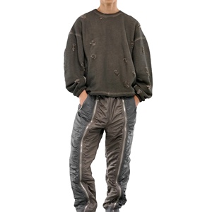 OEM Personnalisé Sweatshirts Lourds Distressed Sweatshirt de Bonne Qualité à Col Ras du Cou Surdimensionné pour Hommes Fabriqué au Pakistan - Product Image 5