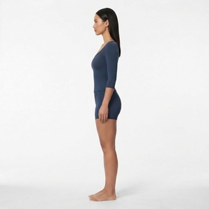 Conjunto Deportivo de Dos Piezas Personalizado para Mujer, Top Ajustado de Manga Larga y Pantalones Cortos, Ropa Deportiva Elástica para Yoga y Fitness - Product Image 4