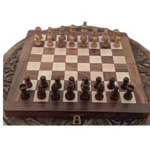 Juego de Ajedrez de Madera Plegable Portátil para Viajes, Tablero de Madera Tallada Compacto, Juego de Mesa, Juguete Intelectual para Niños y Adultos - Product Image 1