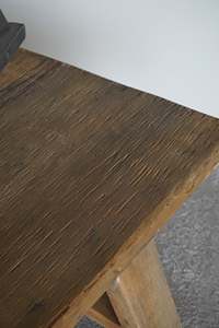 Table basse en bois rustique, meubles faits à la main de style farmhouse, décoration de style mid-century, bois naturel, maison de campagne - Product Image 2