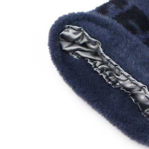 หมวกบีนนี่ไหมพรมโมแฮร์สำหรับฤดูหนาว ผลิตจากโรงงานผู้ผลิต  แบบไม่มีขอบ  ถักลายโลโก้ตามสั่ง  สำหรับกิจกรรมกลางแจ้ง  แบบยูนิเซ็กซ์ - Product Image 3