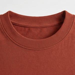 เสื้อยืดคอกลมผ้าฝ้ายเนื้อหนา 100% สำหรับผู้หญิง ลายปักตกแต่ง แฟชั่นลำลอง ทนทาน สีสันปรับแต่งได้ - Product Image 4