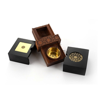 Brûleur à Bakhoor Coulissant en Bois de Luxe avec Grille Métallique Arabesque Moderne, Couvercles et Coffret Cadeau d'Encens Oud – Encensoir Islamique Premium pour la Maison