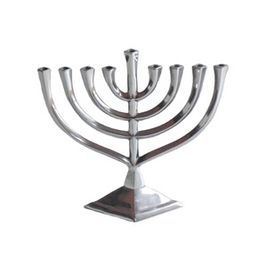 Moderna Menorah Plateada Curva de Nueve Ramas, Candelabro Judío Contemporáneo para Hanukkah, Forma Única - Product Image 4