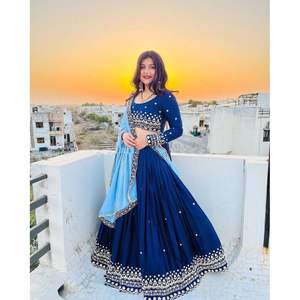BORDADO DE GEORGETTE MÁS RECOGIDO TRABAJO LEHENGA CHOLI CON DUPATTA AZUL MARINO - Product Image 1