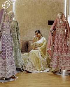 "Star Georgette Vestido largo con bordado Lakhnavi, Zarkan Stones & Heavy Dupatta 4-Piece Trending Gharara Set" - Product Image 1