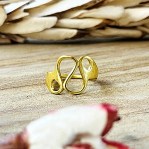 Anillo minimalista abstracto de alta demanda, joyería bohemia de latón para mujer, chapado en oro de 18k, anillo abierto liso para venta al por mayor/OEM/ODM - Product Image 1