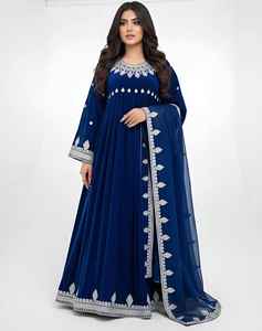 Vestidos Afganos de Alta Calidad para Mujer, Hechos a Mano, Estilo Tribal Vintage Kuchi, Disponibles para la Venta, de Fabricantes Profesionales - Product Image 3