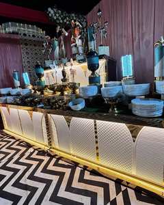 Mostrador de buffet moderno con iluminación LED - Product Image 1