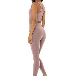 Ensemble de yoga pour femmes de qualité supérieure, style tendance, léger, respirant, écologique, 2 pièces, couleurs personnalisées - Product Image 3
