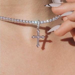 Collier pendentif croix avec pierres en moissanite, argent 925 plaqué rhodium, bijoux religieux chrétiens unisexes, chaîne en corde - Product Image 5