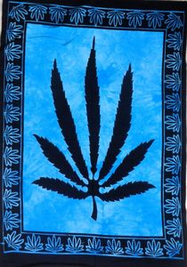 Poster Floral Leaf <b>Throw</b> Tapestry Small Cotton Wall Hanging Handmade Beautiful Multiple Color By Indian Consigners - Product Image 5