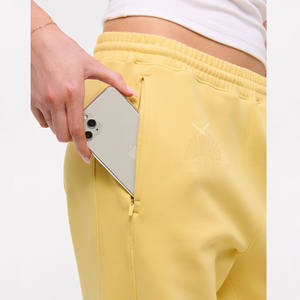 Pantalon de jogging large pour femme, personnalisé avec logo, en molleton 100 % coton biologique, coupe classique, marque personnalisée - Product Image 4