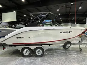 Los Barcos Yamahaas 222XD Más Vendidos del 2026, 3 Años de Garantía, hasta 10 Pasajeros, Listos para Enviar - Product Image 2