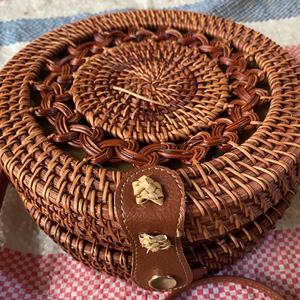 กระเป๋าสะพายไหล่ทรงวินเทจ ดีไซน์ใหม่ ทำจากผักตบชวา พร้อมหูหิ้วประดับลูกปัด สายหนัง ซับในผ้าไหม เหมาะสำหรับทุกเพศ ใช้ได้ในช่วงฤดูร้อนและไปเที่ยวชายหาด - Product Image 6