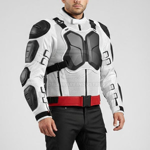 Veste de protection pour moto de qualité supérieure pour hommes, avec matière respirante, doublure douce et zones de sécurité haute résistance. - Product Image 4