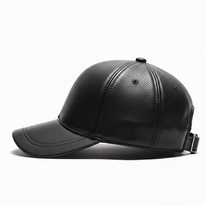 Gorra de Béisbol de Gamuza Negra Premium Personalizada, Gorra Deportiva de Lujo con Costuras en Contraste, Estilo Urbano Deportivo, Ajustable - Product Image 3