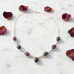 Collar de Plata de Ley 925 con Rubí Zoisita, Joyería de Piedras Preciosas Ovaladas Hechas a Mano, Engastadas en Bisel, para Mujer, Estilo Vintage - Product Image 2