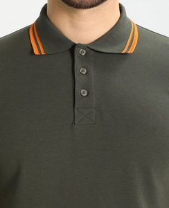 Polo Homme 2026 ODM en Coton Piqué Couleur Unie Manches Courtes Coupe Classique Style Décontracté Vert Olive Boutons Tricoté - Product Image 3