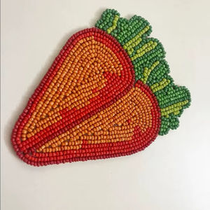 Breloques de sac élégantes en perles de rocaille pour sacs à main et cabas, breloques de sac brodées de perles de rocaille colorées au look unique - Product Image 1