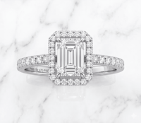 Bague de fiançailles classique en platine avec diamant de laboratoire taille émeraude de 1,488 carats