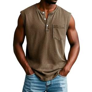 Camisetas sin mangas retro con cuello en V y botones para hombre, personalizadas OEM, con efecto desgastado, sin mangas, para gimnasio y entrenamiento, con bolsillos en el pecho - Product Image 2