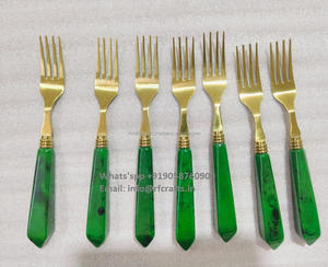 ชุดช้อนส้อมสแตนเลสสตีลเป็นมิตรต่อสิ่งแวดล้อมหรูหราด้ามจับอะคริลิคใสคุณภาพสูงช้อนรับประทานอาหารค่ำจากนักออกแบบอินเดีย - Product Image 4