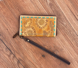 Portefeuille Western en cuir repoussé fait à la main vente chaude 100% portefeuille en cuir véritable Floral point à la main pochette personnalisée en peau de vache - Product Image 4