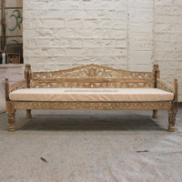 2025 tendance en bois sculpture Daybed élégant salon canapé ensemble abordable Restaurant canapé hôtel Daybed nouveaux meubles de maison