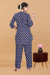 Ensemble coordonné pour femmes Kiran Nexus, tissu microfibre écologique, col rond, imprimé marron, haute qualité, grande taille, vente en gros - Product Image 2