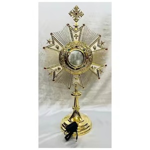 Cruz de Mesa Decorativa Católica de Estilo Popular con Detalles de Latón y Espejo, Diseño Tradicional, para Boda - Product Image 1