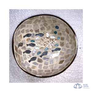 Cuenco de Coco Hecho a Mano con Incrustaciones de Madreperla, Diseño Bohemio, Ecológico, para Decoración de Cafeterías y Resorts, Loto Azul [ALTA CALIDAD] - Product Image 1