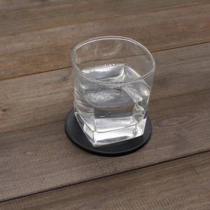 Juego de Posavasos Redondos de Cuero Hechos a Mano, Duraderos, Resistentes al Calor, Protección para Mesa, Barra o Mostrador GLC-0057 - Product Image 3