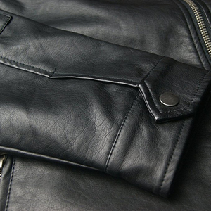 Chaqueta de Cuero Personalizada Premium para Hombre, Estilo Motero Clásico, Logotipo OEM, Prenda Exterior de Cuero Elegante de Alta Calidad - Product Image 3