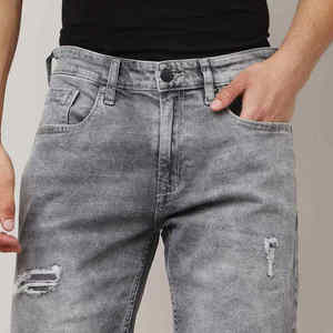 New Classic Fashionable Street Wear Denim Shorts Knee Length Slim Fit Quick Dry Summer Wear Men Jeans Shorts - Product Image 5
