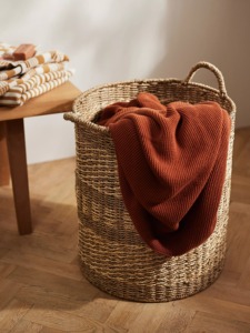 Woven Seagrass Round Laundry <b>Basket</b> Natural Handmade <b>Storage</b> <b>Basket</b> Wholesale eco-friendly Made in Vietnam - Product Image 4