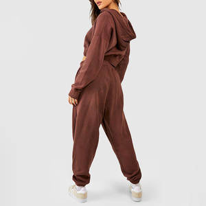 Ensemble de survêtement décontracté pour femme, coupe courte, personnalisé, élégant, pour un usage quotidien - Product Image 2