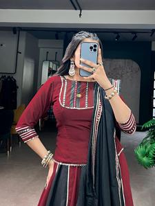 Conjunto de Lehenga Choli y Dupatta de tela Chinon con encaje de diseñador y trabajo de espejo, especial para Navratri, completamente cosido y listo para usar. - Product Image 5