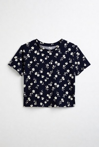 Camiseta Corta Moderna e Informal para Mujer, Corte Cuadrado, Material Suave y Estilo Urbano - Product Image 1