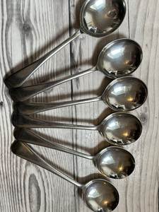 Elegant Silver Mirror Finished Spoon Set Stylish Flatware Ideal For Dining <b>Table</b> Home <b>Kitchen</b> Restaurant Wedding Catering Use - Product Image 5