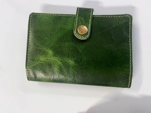 Premium Pure <b>Leather</b> Wallet and Card Holder Set, Stylish Designer <b>Passport</b> <b>Cover</b> Pocket Size for Men and Women - Product Image 2
