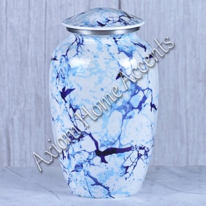 Elegante urna de cremación de aluminio con diseño contemporáneo Urna de tributo conmemorativo de Axiom Home Accents - Product Image 2