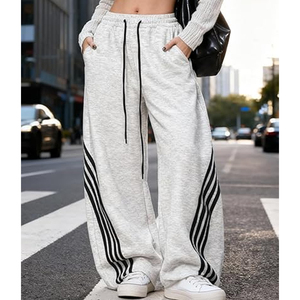 Pantalon de survêtement large en velours côtelé à trois bandes pour femme, style rétro américain, imprimé léopard, coupe décontractée, style urbain, coupe incurvée - Product Image 4