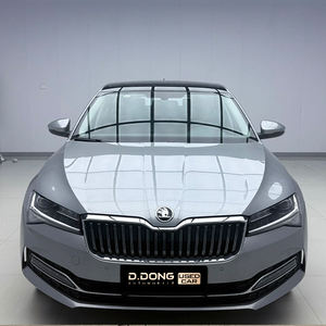 Berlina a Benzina Usata 2023 <span class=keywords><strong>Skoda</strong></span> <span class=keywords><strong>Superb</strong></span> 1.4T 2WD 280TSI DSG Turbo Automatica Trazione Anteriore Guida a Sinistra Edizione Eccellente Vernice Originale - Product Image 2