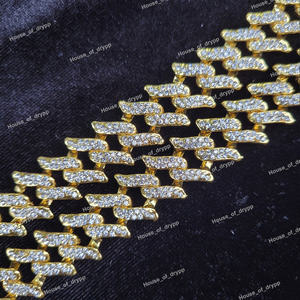 Collar de Diamantes de Plata con Incrustaciones de Diamantes, Collar de Eslabones en Zig Zag, Collar de Diamantes de Moissanita con Corte Redondo y Micropavé para Unisex - Product Image 5