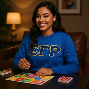 Sudadera Sigma Gamma Rho Azul Rey para Mujer, Sudadera de Forro Polar con Cuello Redondo, Diseño con Letras, Personalizada, Informal, Universitaria, Griega - Product Image 2